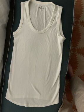 Maternity Abercrombie & Fitch Women's White Ribbed Tank Top